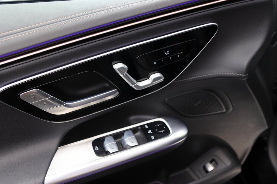 Mercedes EQE300 Avantgarde 4d