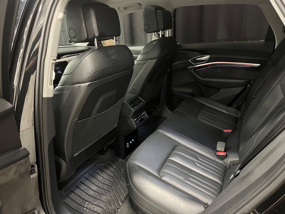 Audi e-tron 55 Advanced quattro 5d