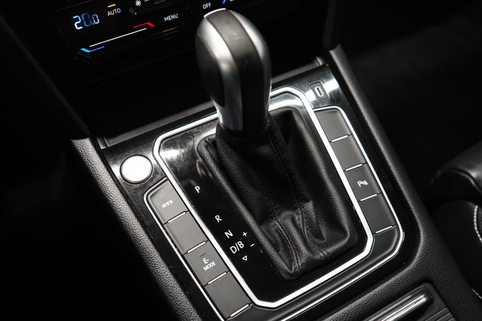 VW Passat 1,4 GTE High Variant DSG 5d