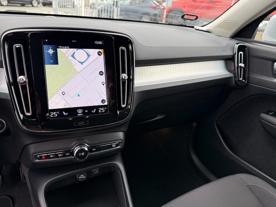 Volvo XC40 1,5 T4 ReCharge Inscription X aut. 5d