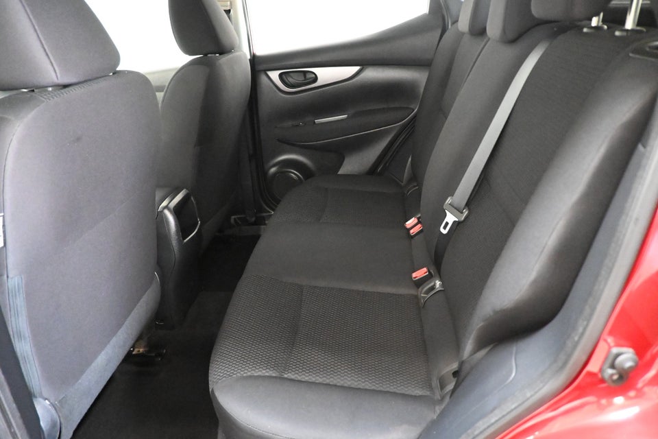 Nissan Qashqai 1,2 Dig-T 115 Visia 5d
