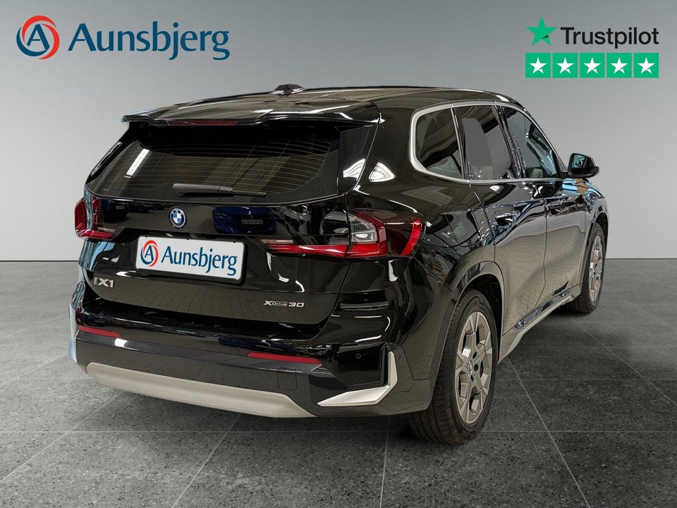 BMW iX1 xDrive30 X-Line 5d