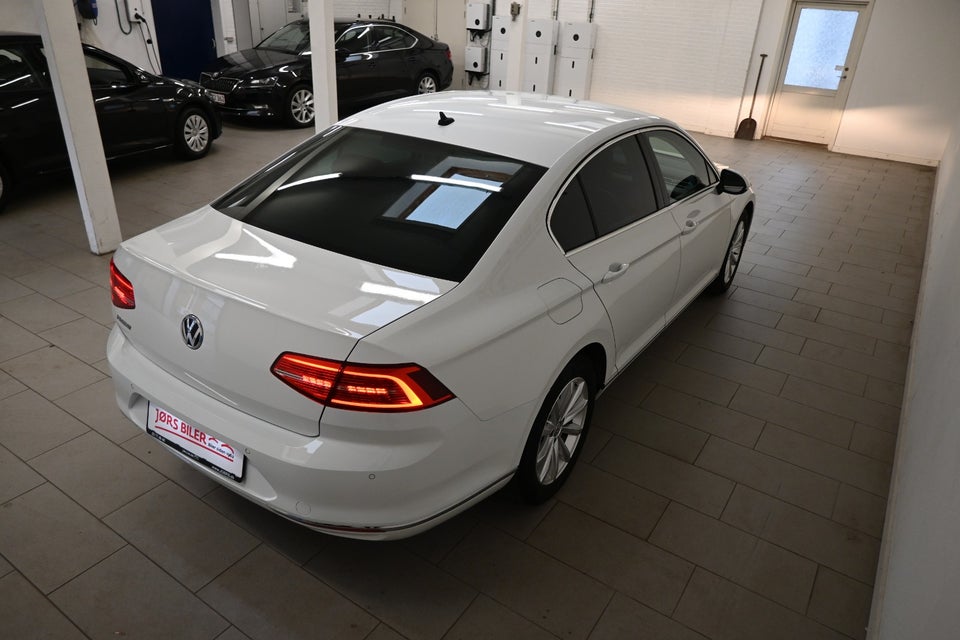 VW Passat 2,0 TDi 150 Highline DSG 4d