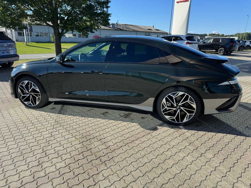 Hyundai Ioniq 6 77 Ultimate AWD 4d