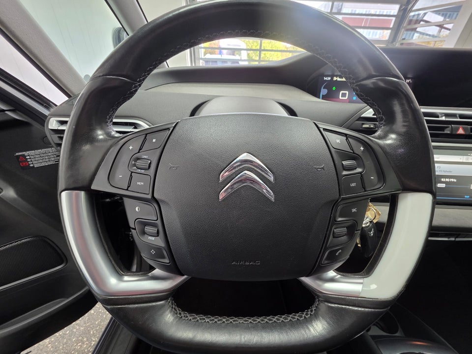 Citroën Grand C4 Picasso 1,6 THP 156 Intensive 7prs 5d