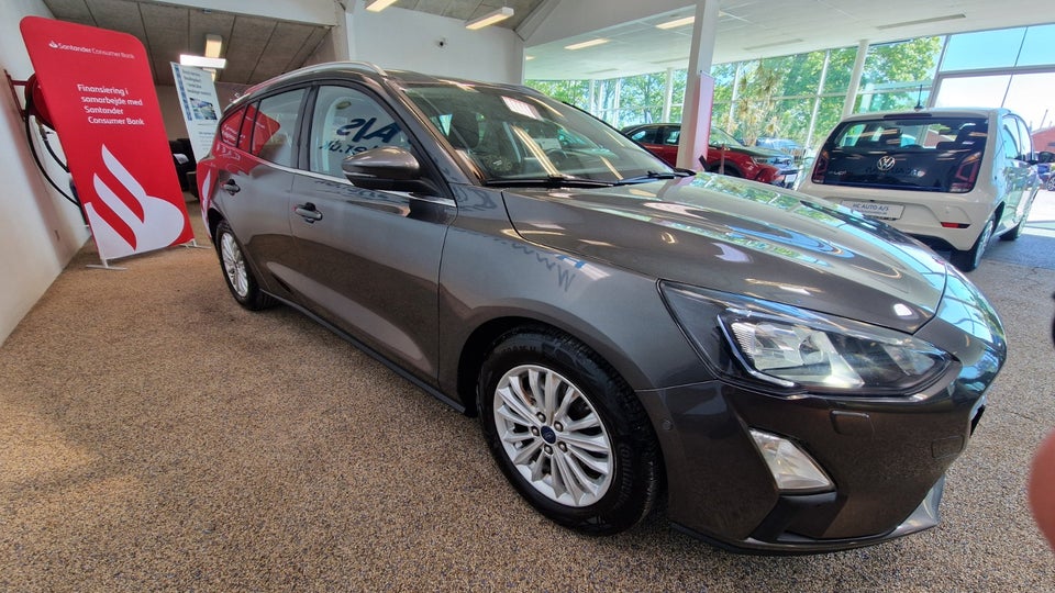 Ford Focus 1,0 EcoBoost Titanium stc. 5d