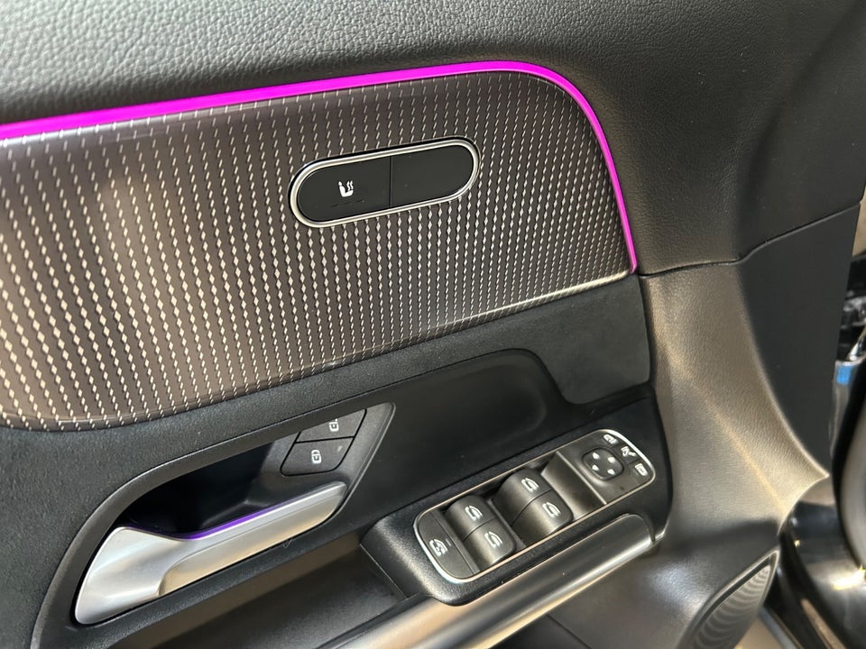 Mercedes EQA350 AMG Line 4Matic 5d