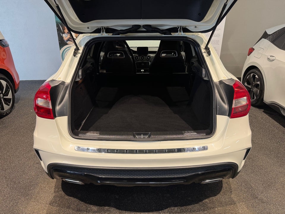 Mercedes GLA180 d 1,5 Van 5d