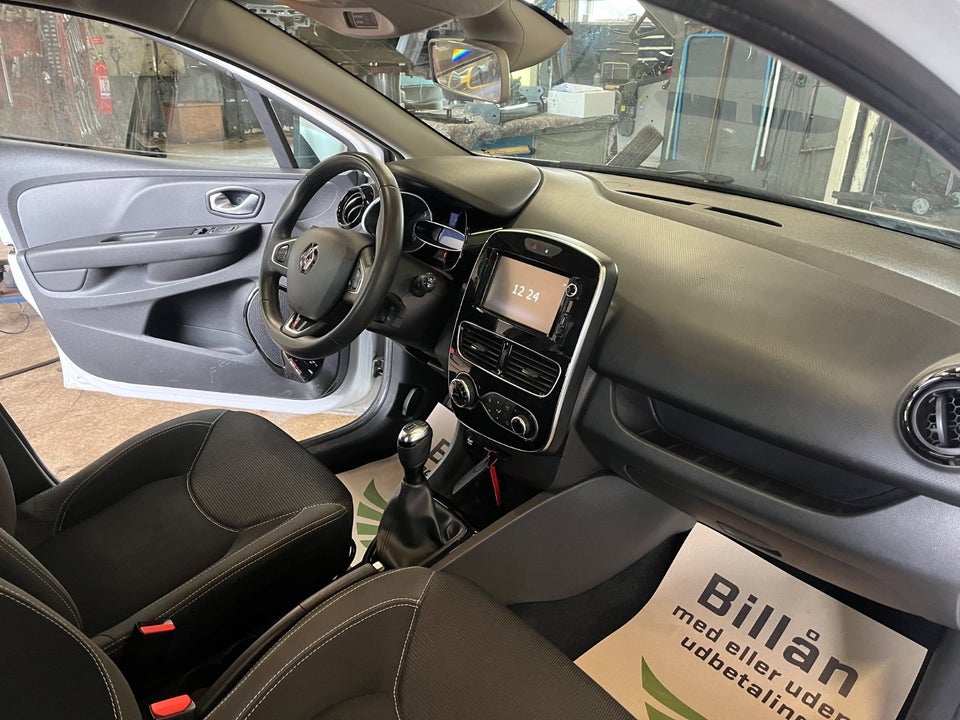 Renault Clio IV 1,5 dCi 90 Zen Sport Tourer 5d