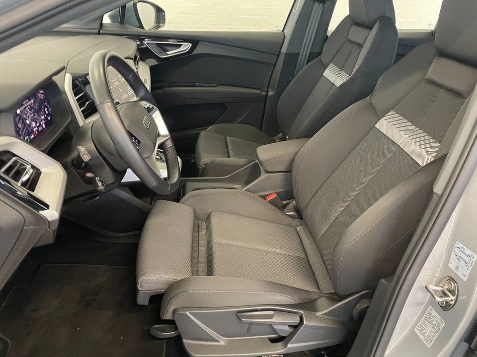 Audi Q4 e-tron 45 Progress quattro 5d