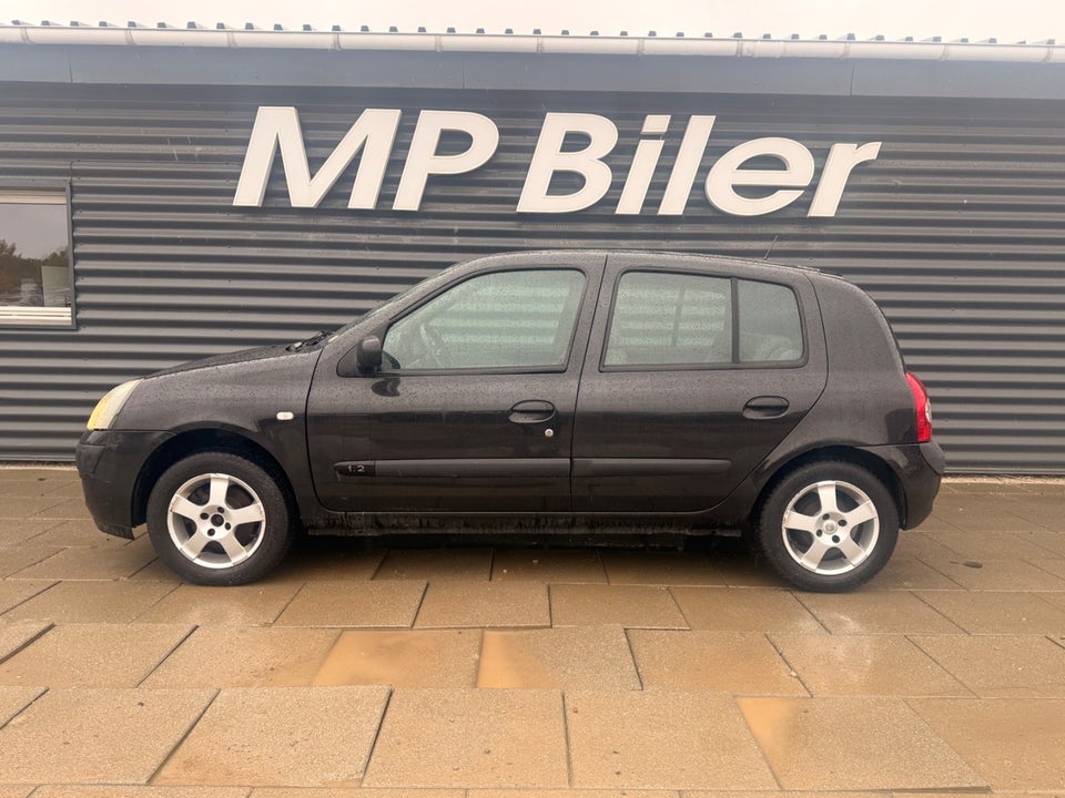 Renault Clio II 1,2 8V Basic 5d