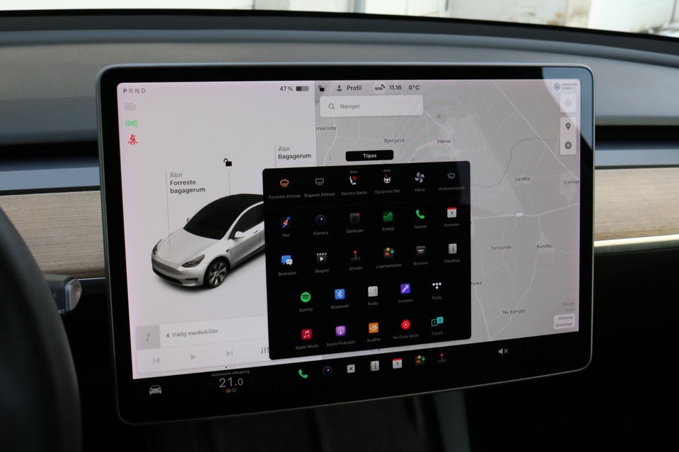 Tesla Model Y Long Range AWD 5d