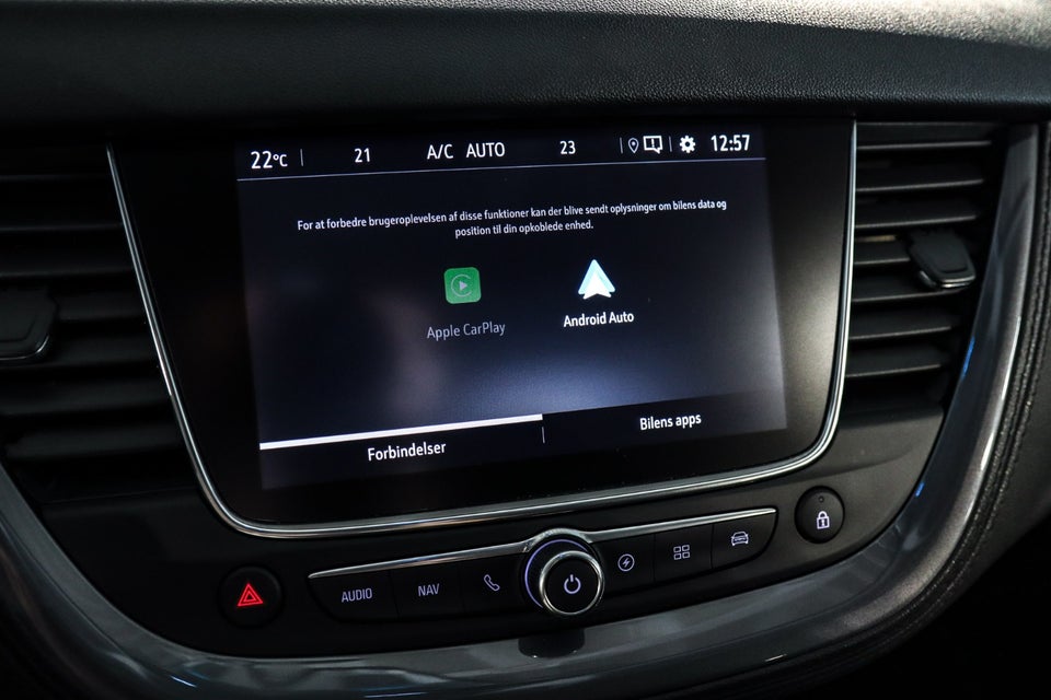 Opel Grandland X 1,6 Hybrid4 Impress aut. 5d