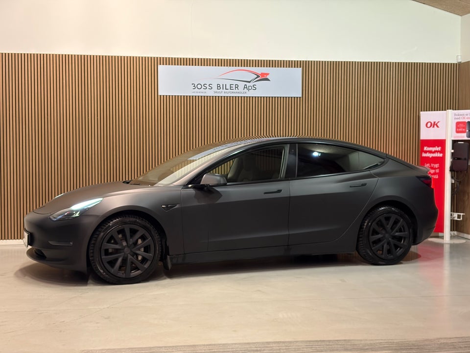 Tesla Model 3 Long Range AWD 4d
