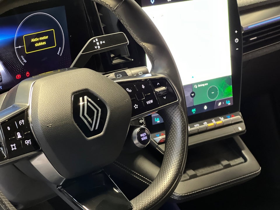 Renault Megane E-Tech 60 Techno 5d
