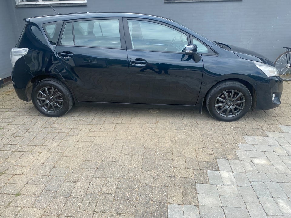 Toyota Verso 2,0 D-4D T2 Touch 7prs 5d