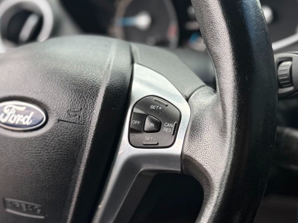 Ford Fiesta 1,0 SCTi 100 Titanium aut. 5d