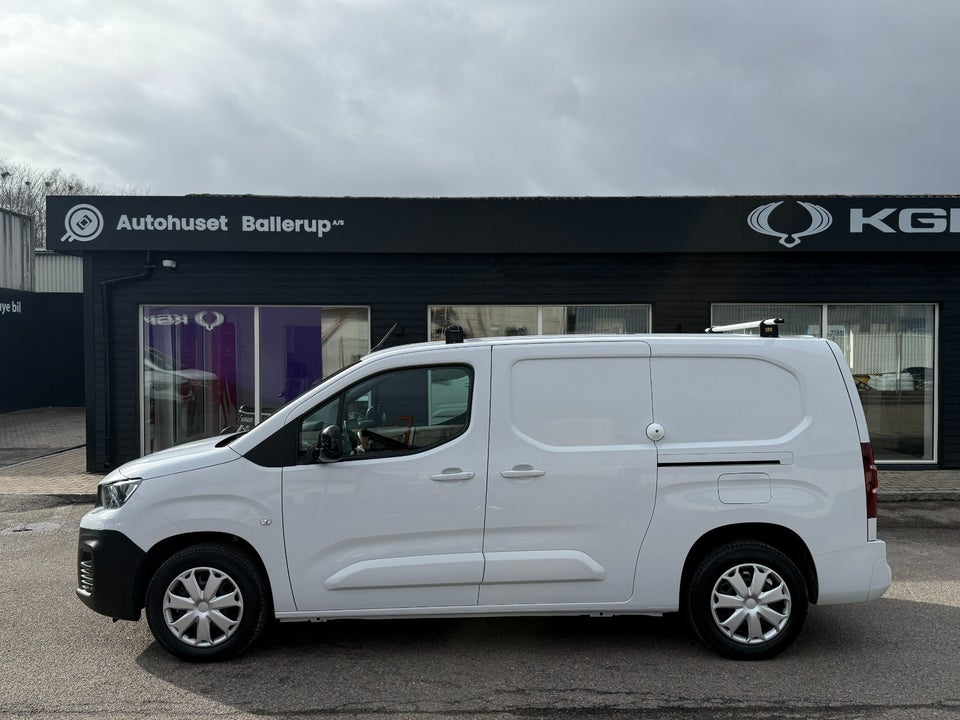 Peugeot Partner 1,5 BlueHDi 130 L2V2 Ultimate EAT8 Van