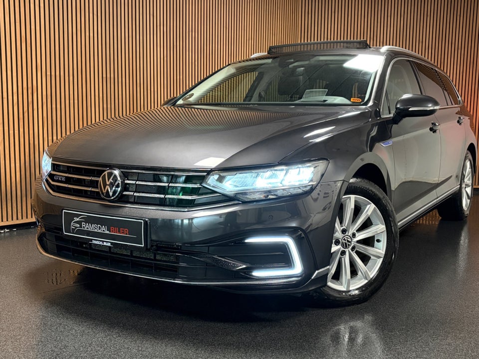 VW Passat 1,4 GTE High Variant DSG 5d