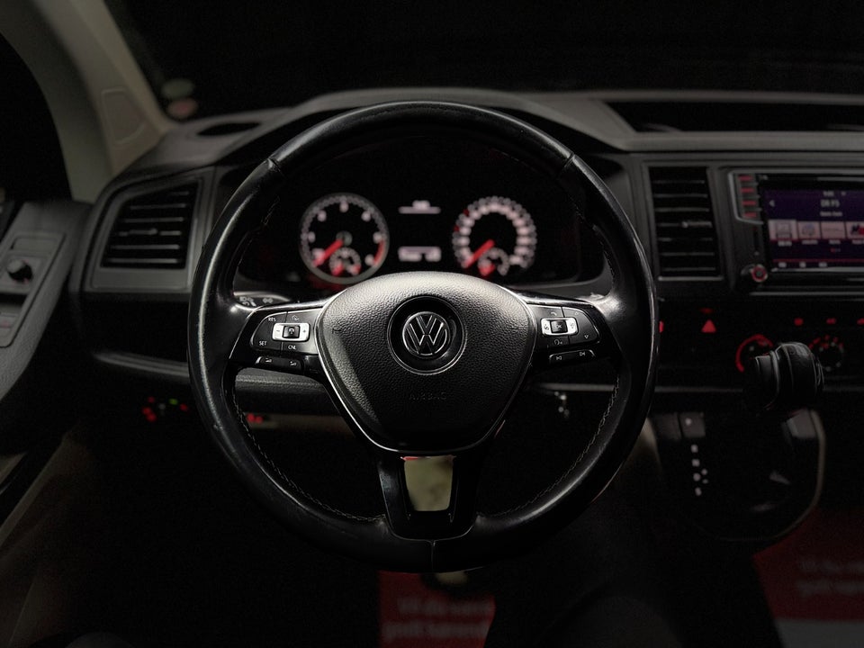 VW Transporter 2,0 TDi 204 Kassevogn DSG lang