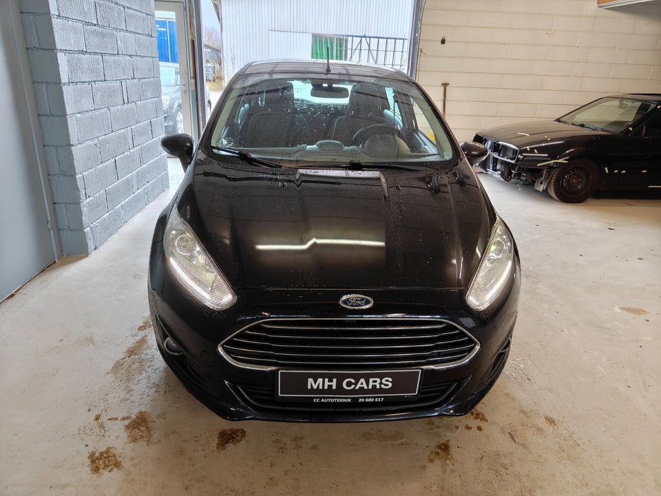 Ford Fiesta 1,6 TDCi 95 Titanium 5d