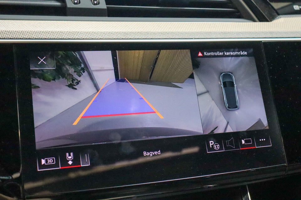 Audi Q8 e-tron 55 S-line quattro 5d