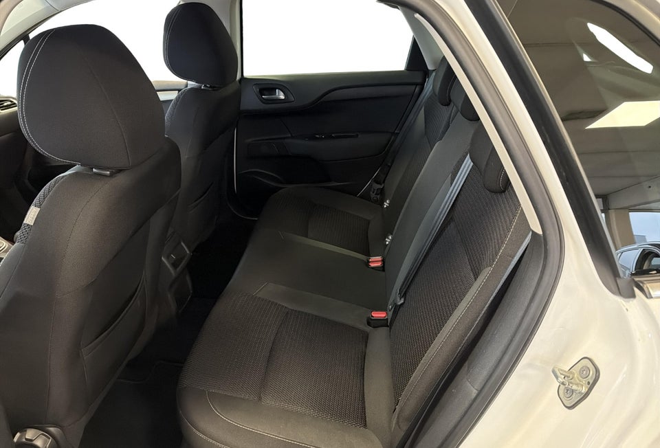 Citroën C4 1,6 BlueHDi 120 Millesime EAT6 5d