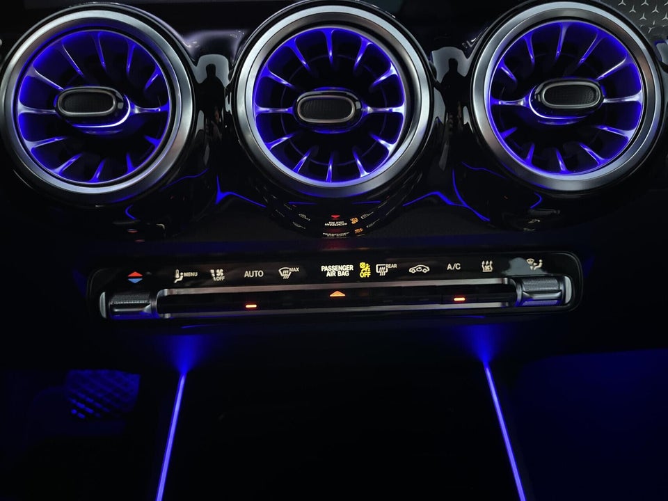 Mercedes EQB300 Progressive 4Matic 5d