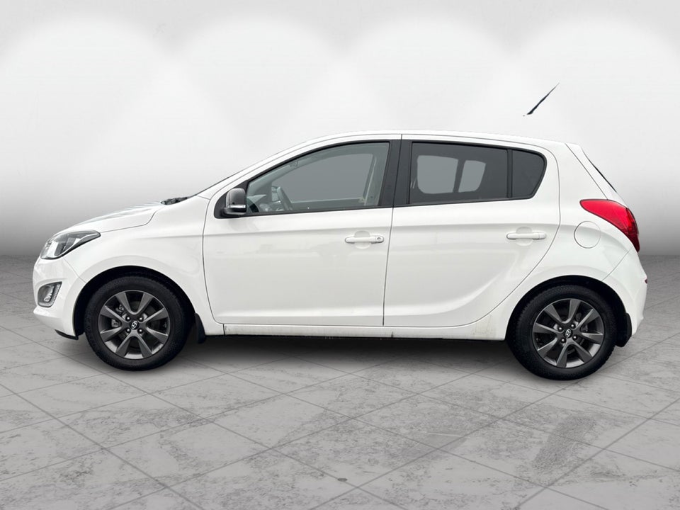 Hyundai i20 1,25 Classic Go! 5d