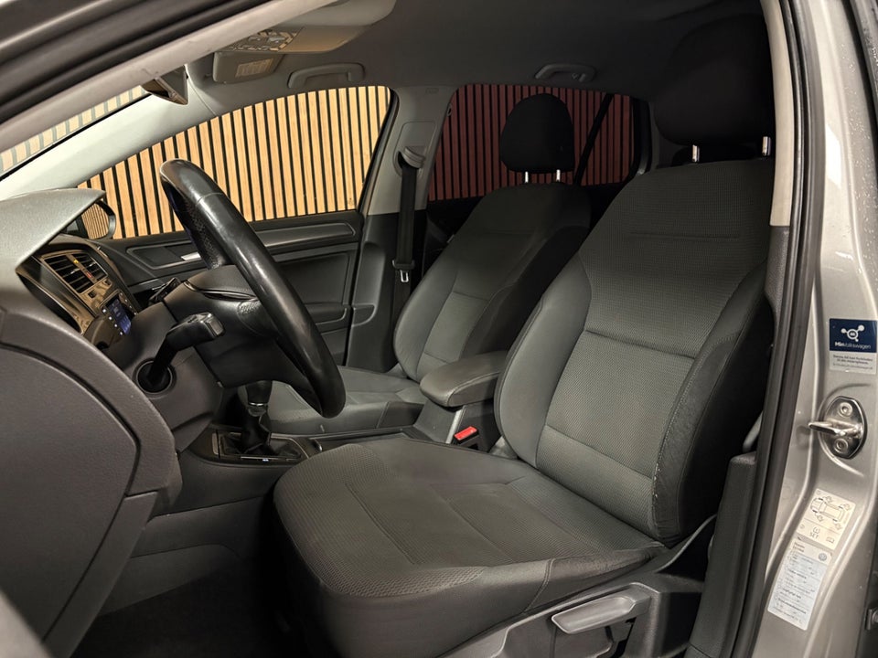 VW Golf VII 1,4 TSi 122 Comfortline BMT 5d