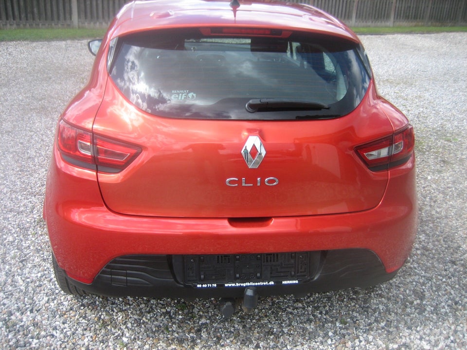 Renault Clio IV 1,2 16V Authentique 5d