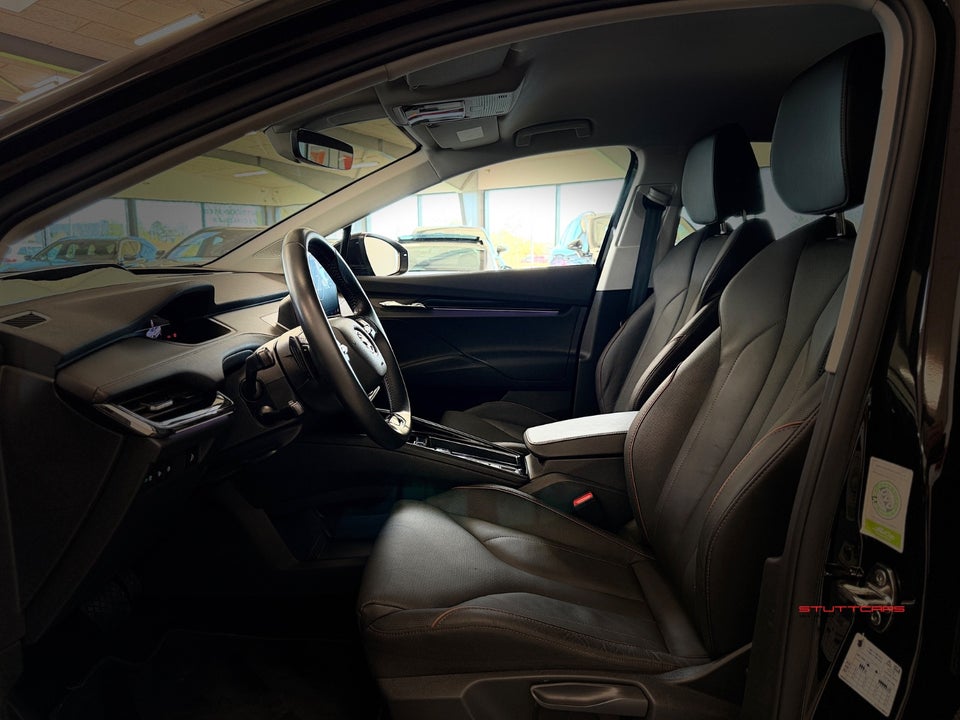 Skoda Enyaq 80 iV Suite 5d