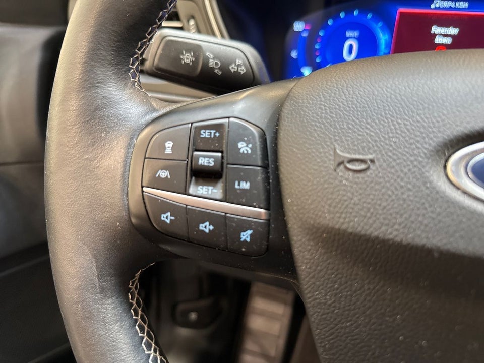 Ford Kuga 2,5 PHEV Vignale CVT 5d
