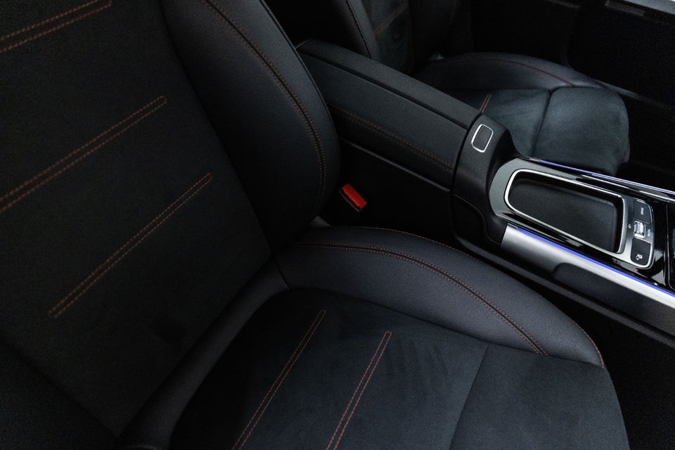 Mercedes EQB250+ AMG Advance 5d