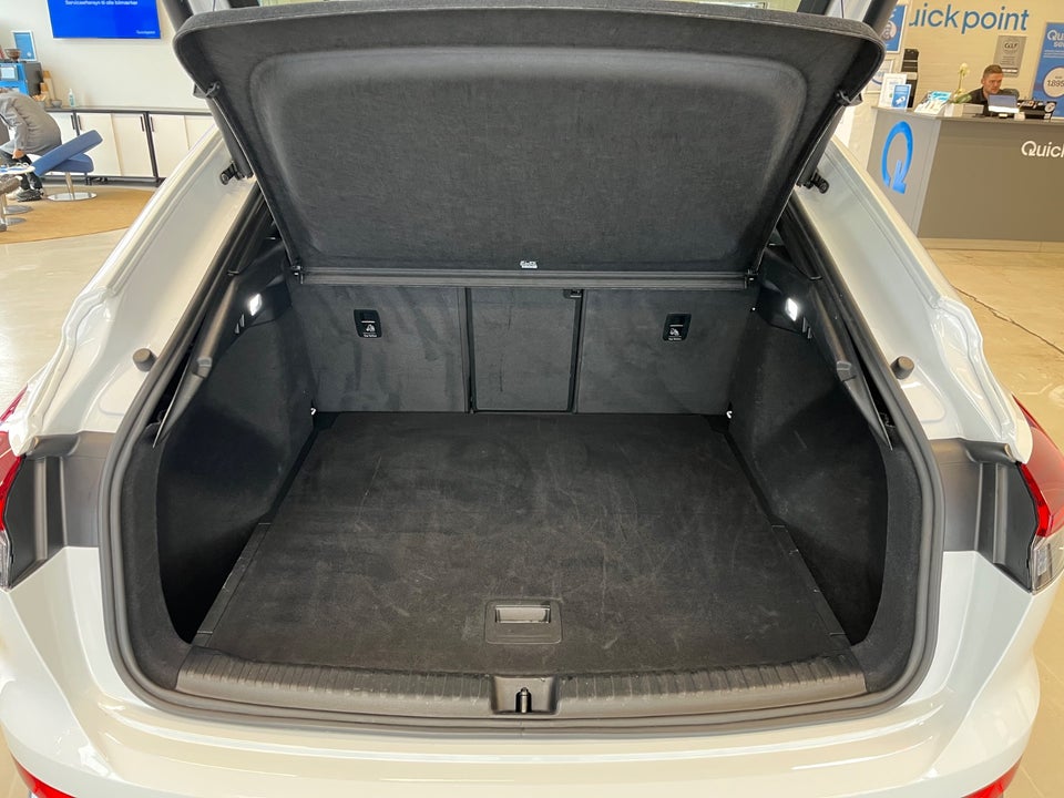 Audi Q4 e-tron 40 S-line Sportback 5d