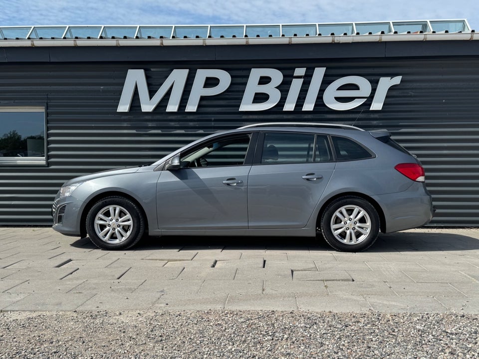 Chevrolet Cruze 2,0 VCDi 163 LT stc. ECO 5d