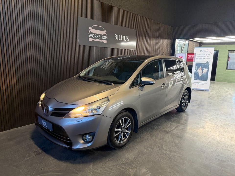 Toyota Verso 1,6 D-4D T2 Skyview 7prs 5d