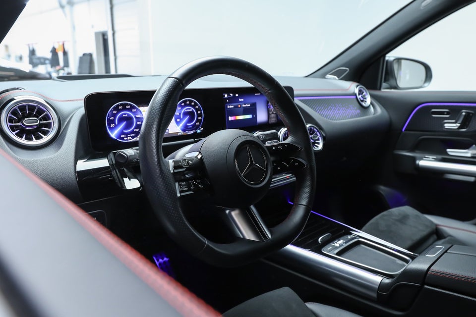 Mercedes EQA250+ AMG Premium 5d