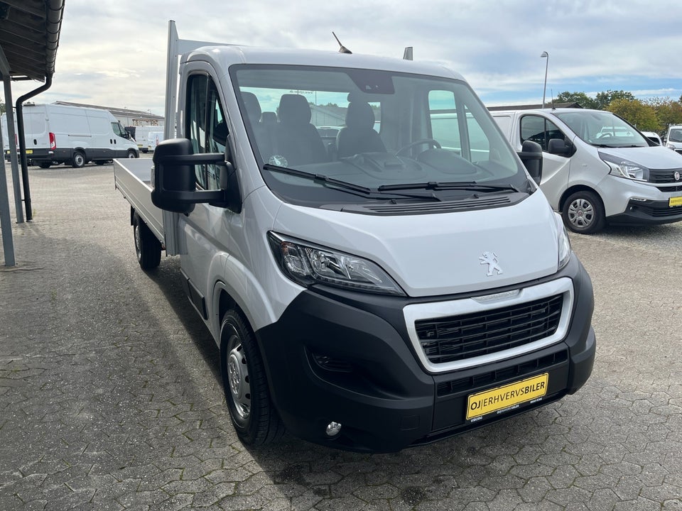 Peugeot Boxer 435 2,2 BlueHDi 165 L3 Plus 2d