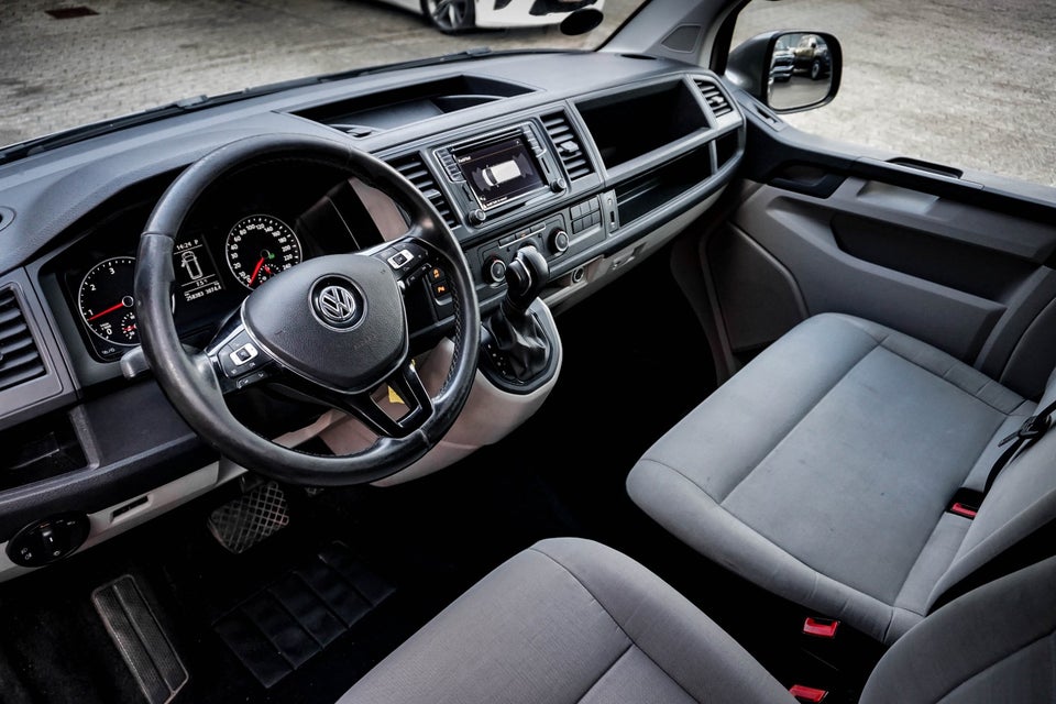 VW Transporter 2,0 TDi 204 Kassevogn DSG lang