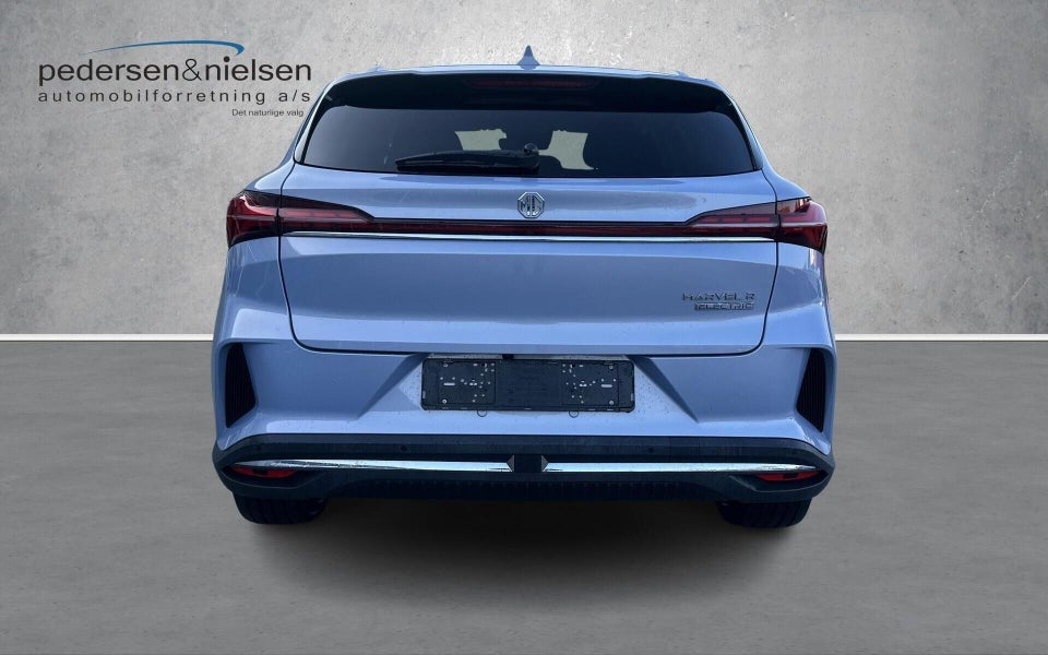 MG Marvel R Luxury 5d