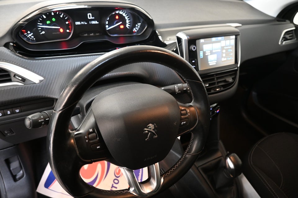 Peugeot 208 1,6 BlueHDi 100 Desire 5d