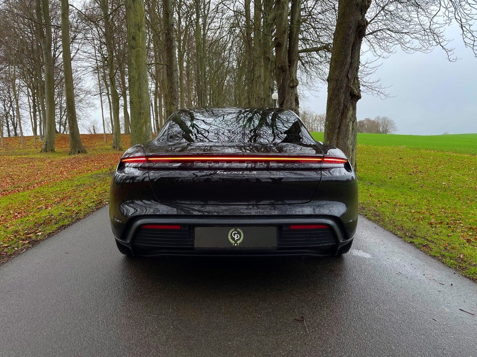Porsche Taycan 4S Performance+ 4d