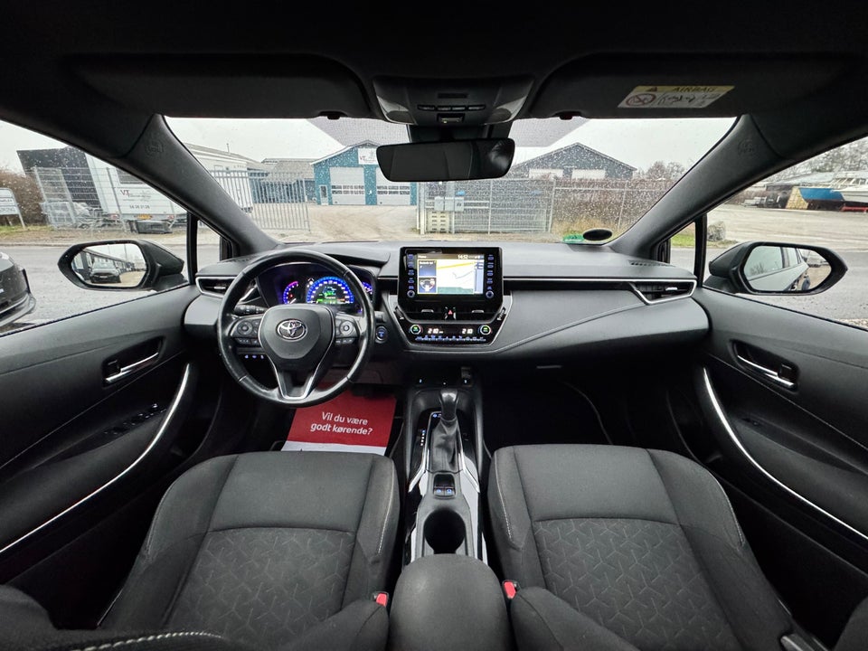 Toyota Corolla 1,8 Hybrid H3 Premium Touring Sports MDS 5d