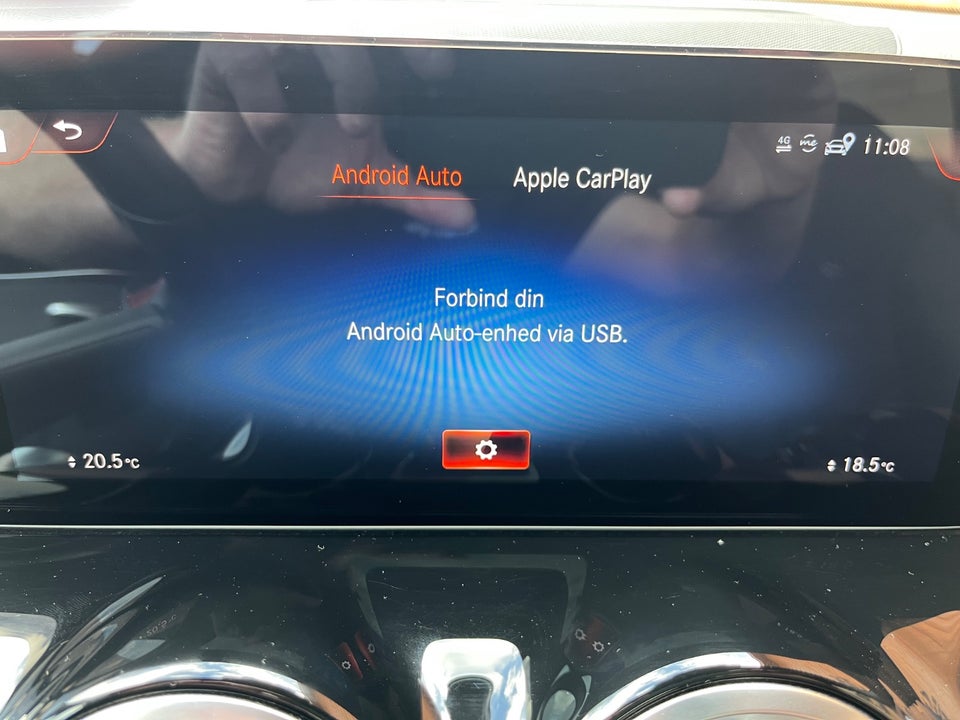 Mercedes EQB300 AMG Line 4Matic 5d