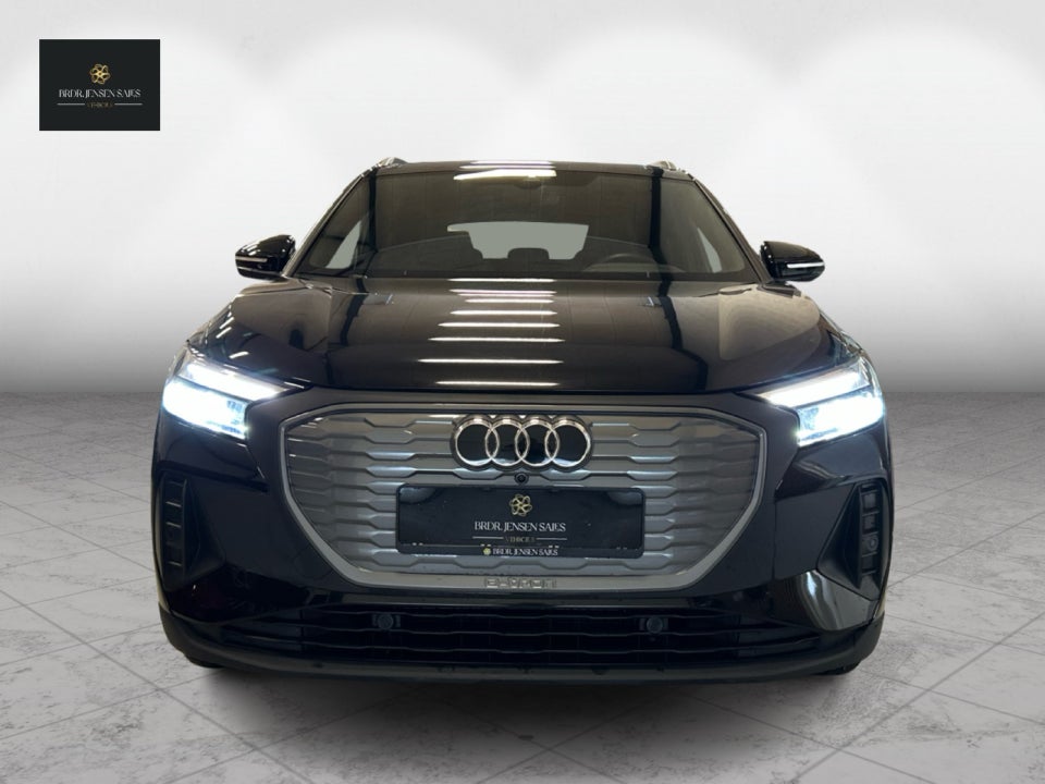 Audi Q4 e-tron 40 S-line 5d