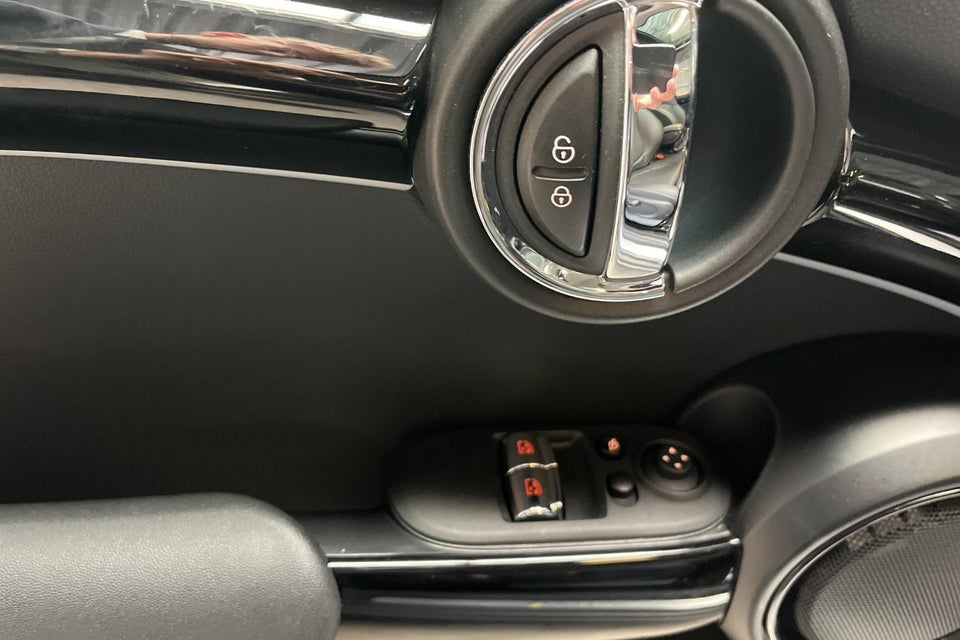MINI Cooper SE Edition Premium Plus 3d