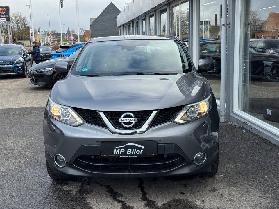 Nissan Qashqai 1,6 Dig-T 163 Acenta 5d