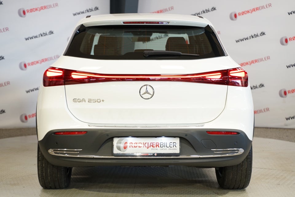 Mercedes EQA250+ Progressive 5d