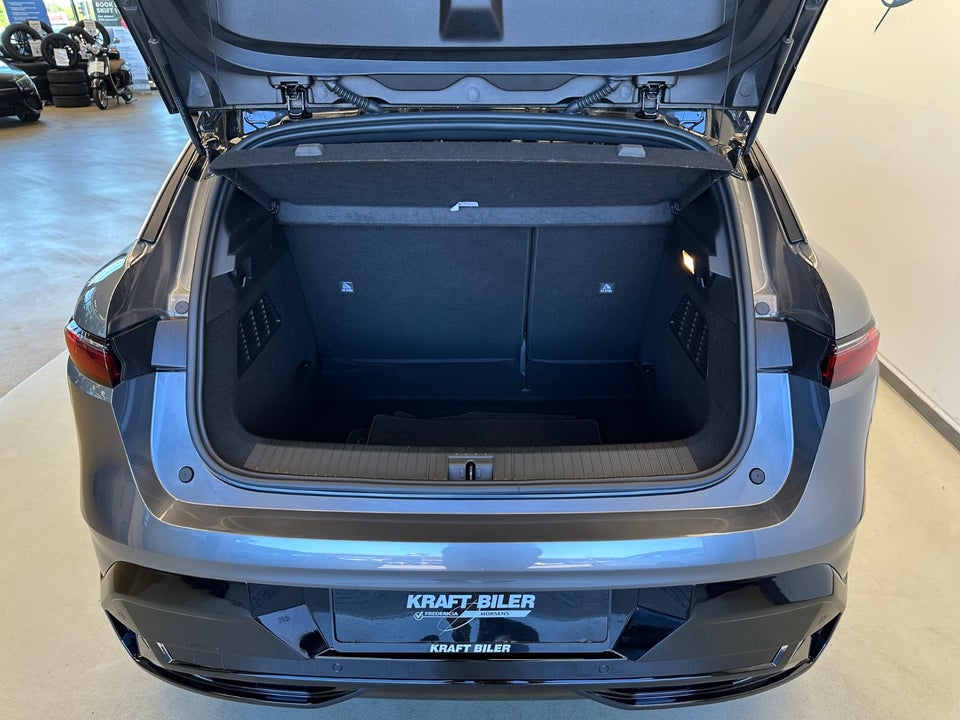 Renault Megane E-Tech 60 Techno 5d